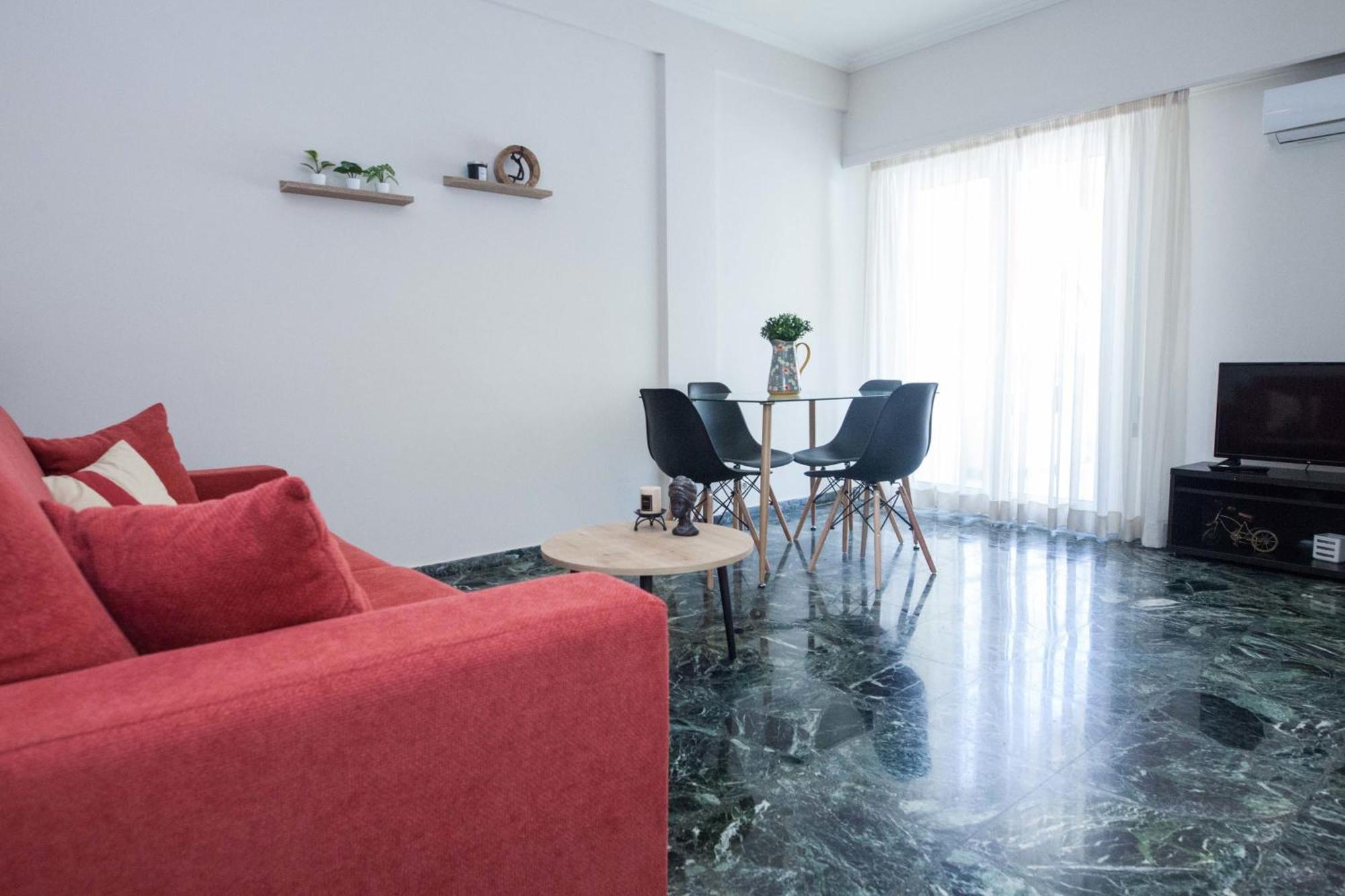 Modern 1 Bd Balcony Apt Near Metro In Kato Patisia Atenas Exterior foto